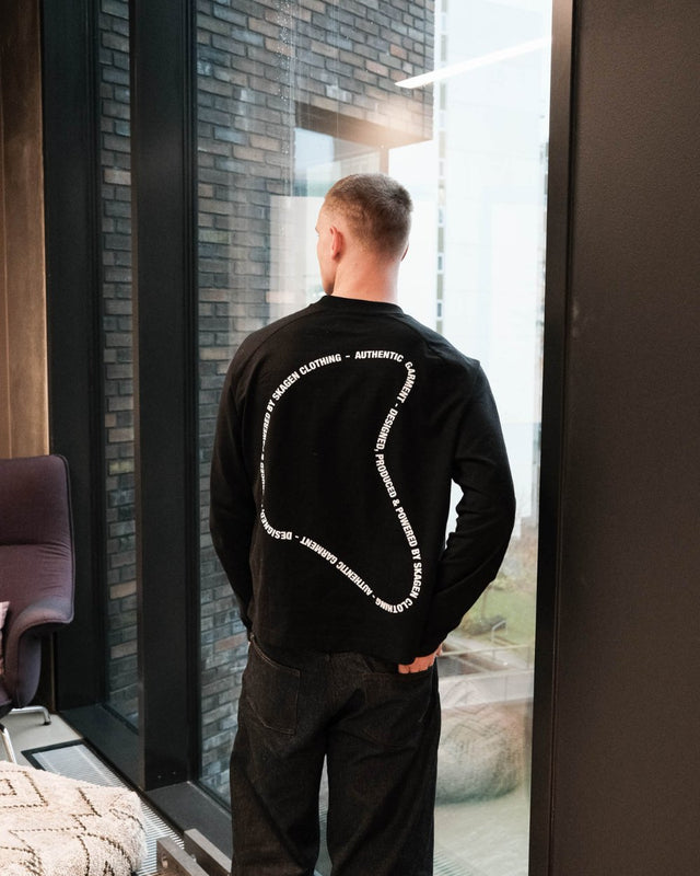 Black Friday Longsleeve Black