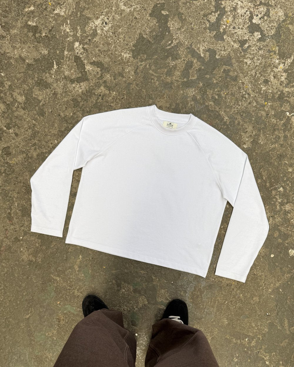 SC Logo Raglan Longsleeve T-shirt White tone-tone