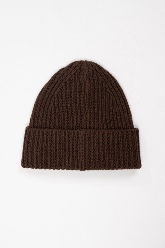 Beanie brown