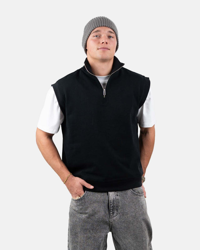 Vest with half zip black