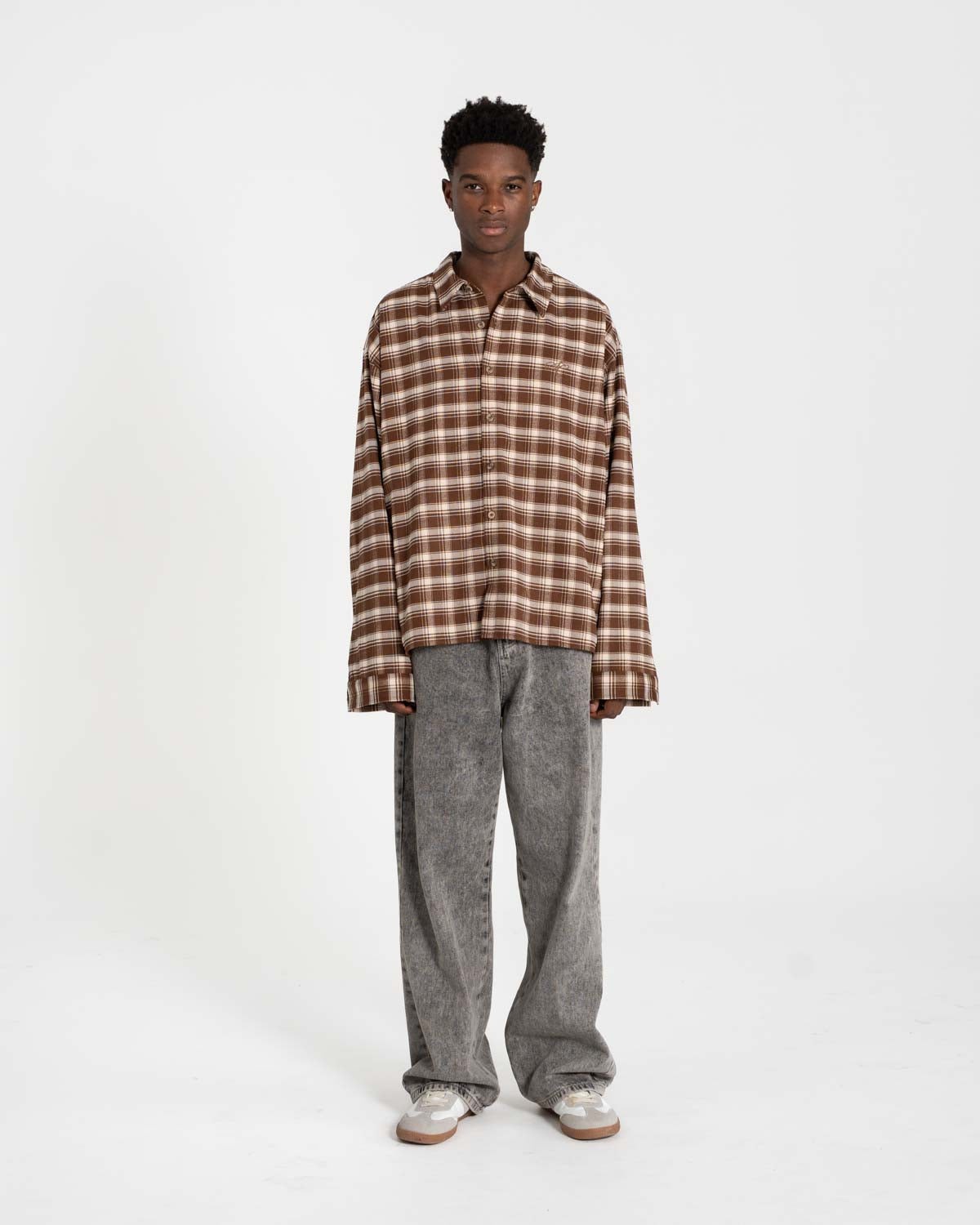 Checkered flannel shirt brown