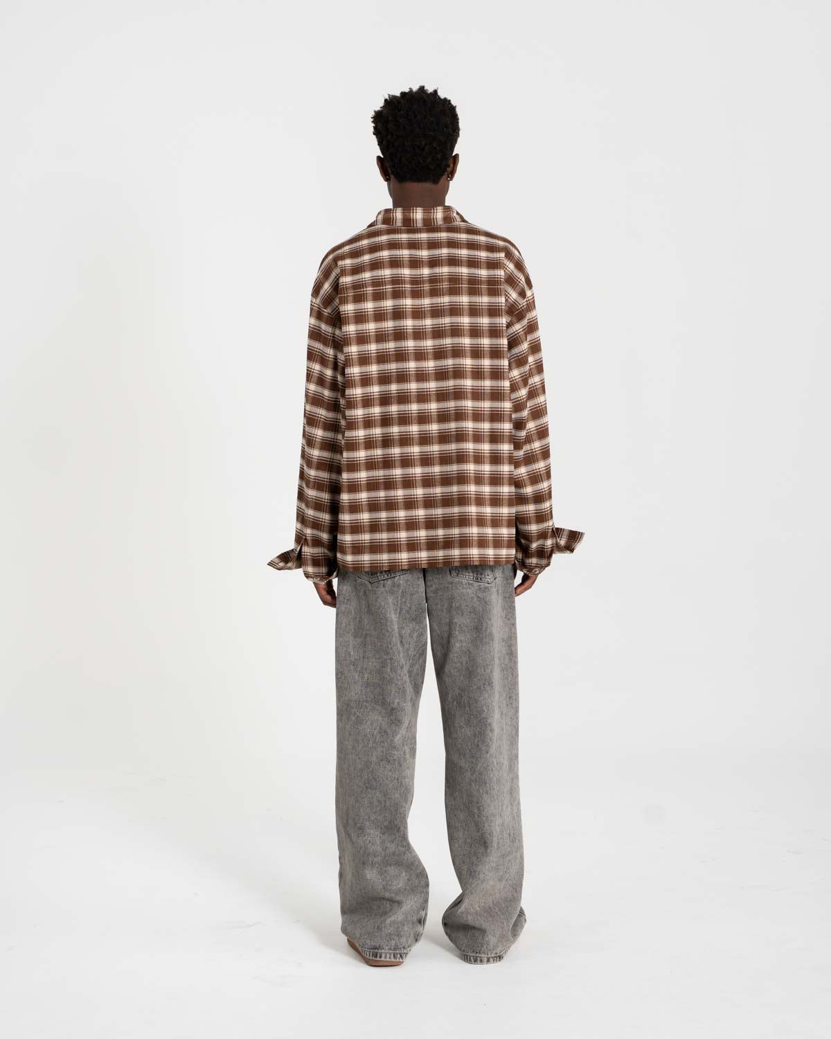 Checkered flannel shirt brown