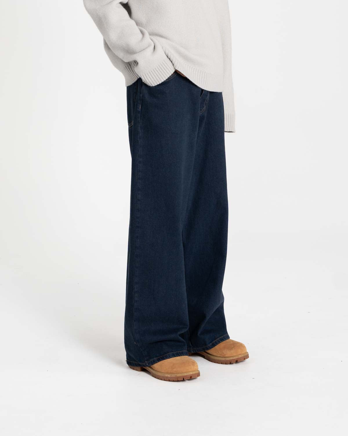 Extra baggy denim jeans indigo