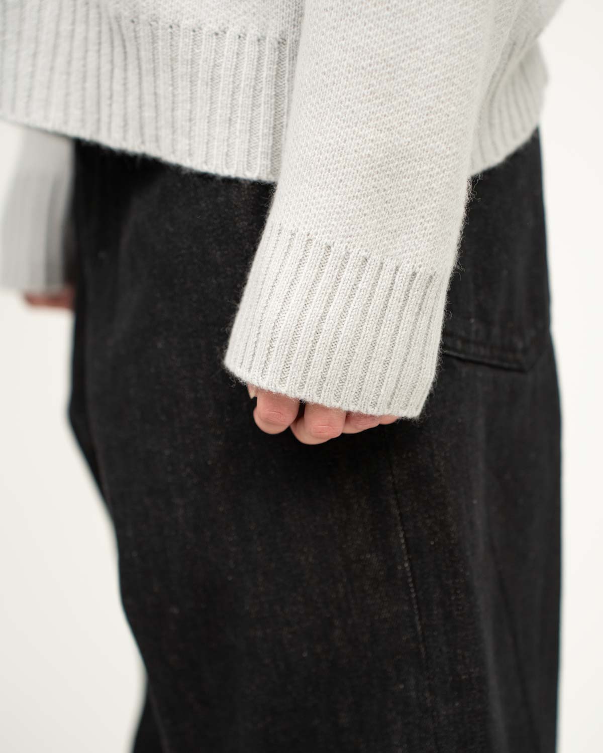 100% Wool Knit Grey