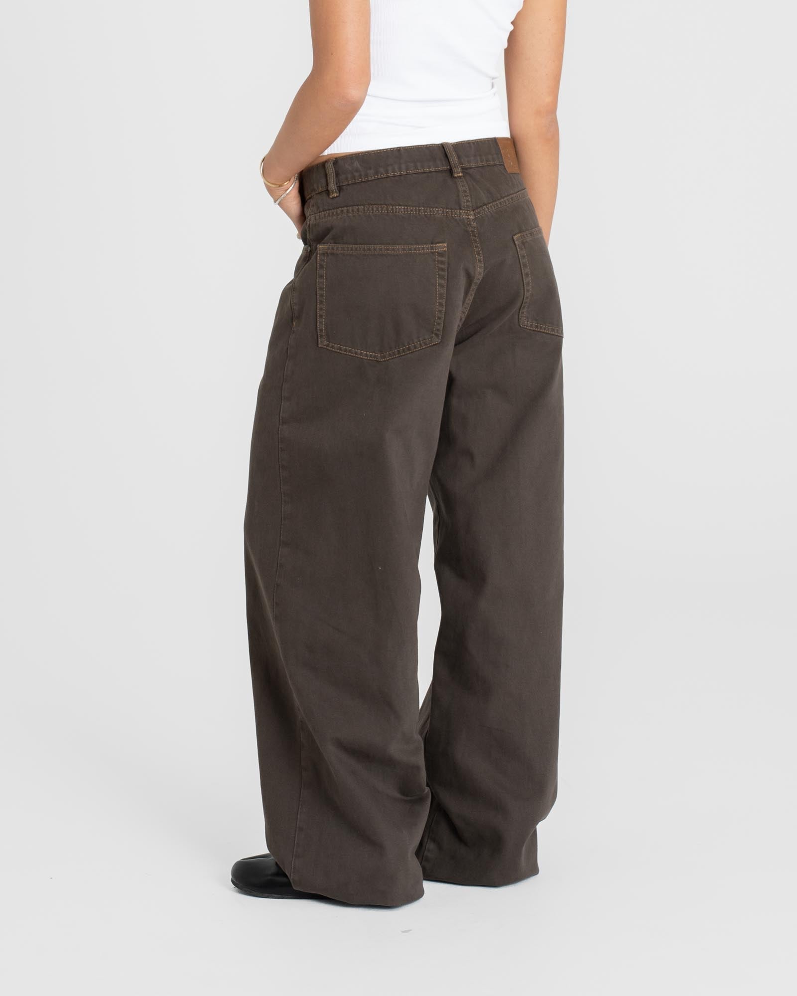 Baggy denim jeans brown