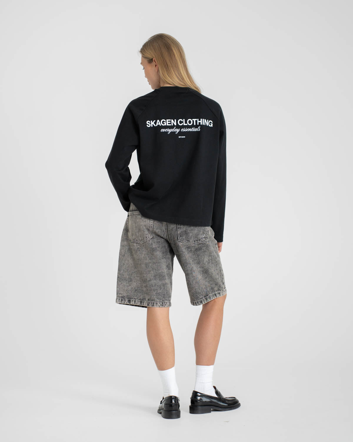 Everyday Essential Raglan Longsleeve Black dame