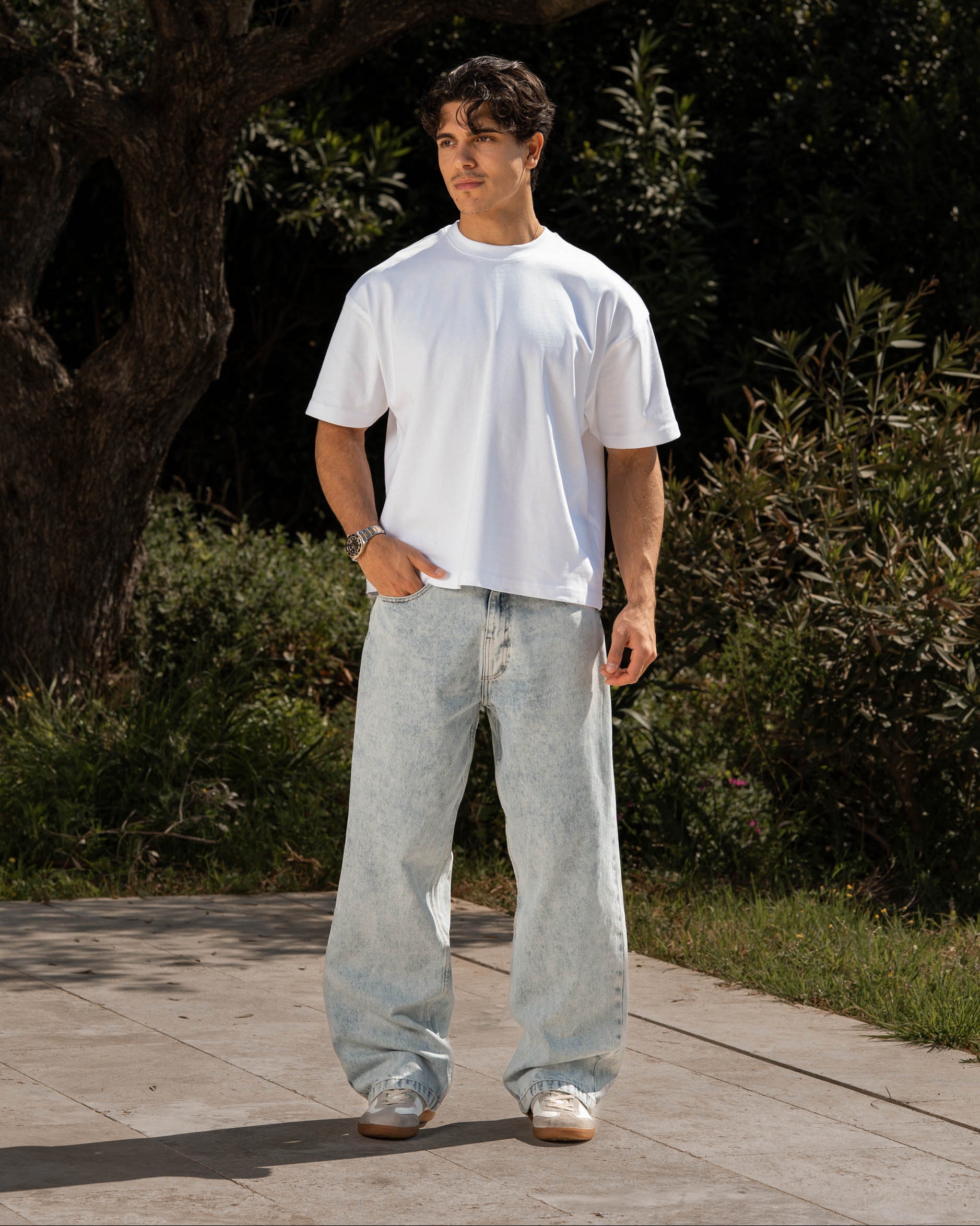 Blank T-shirt White
