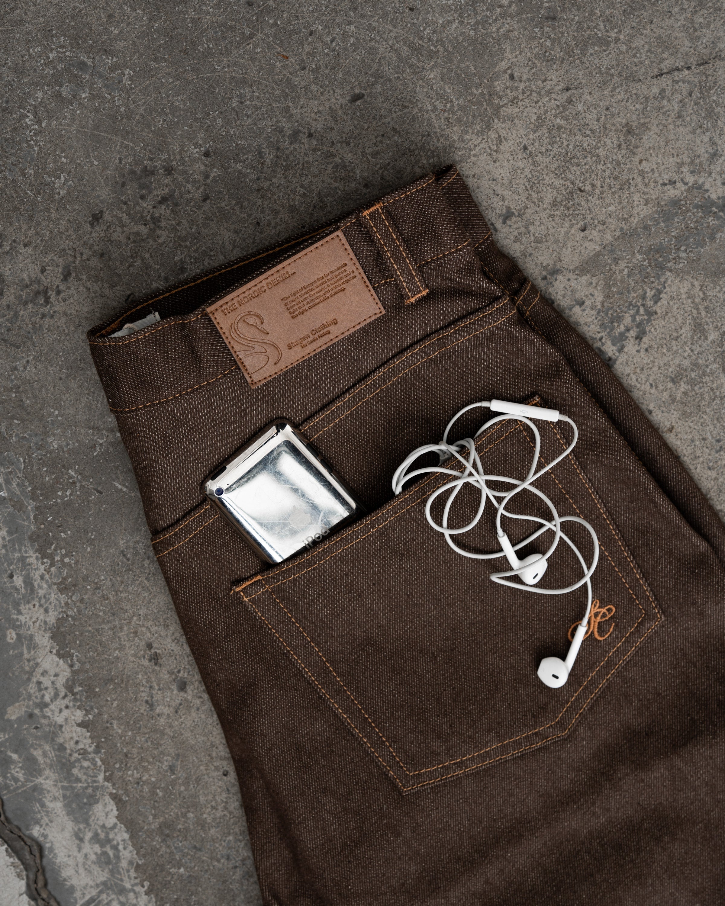 Extra baggy Denim Jeans Selvedge Brown