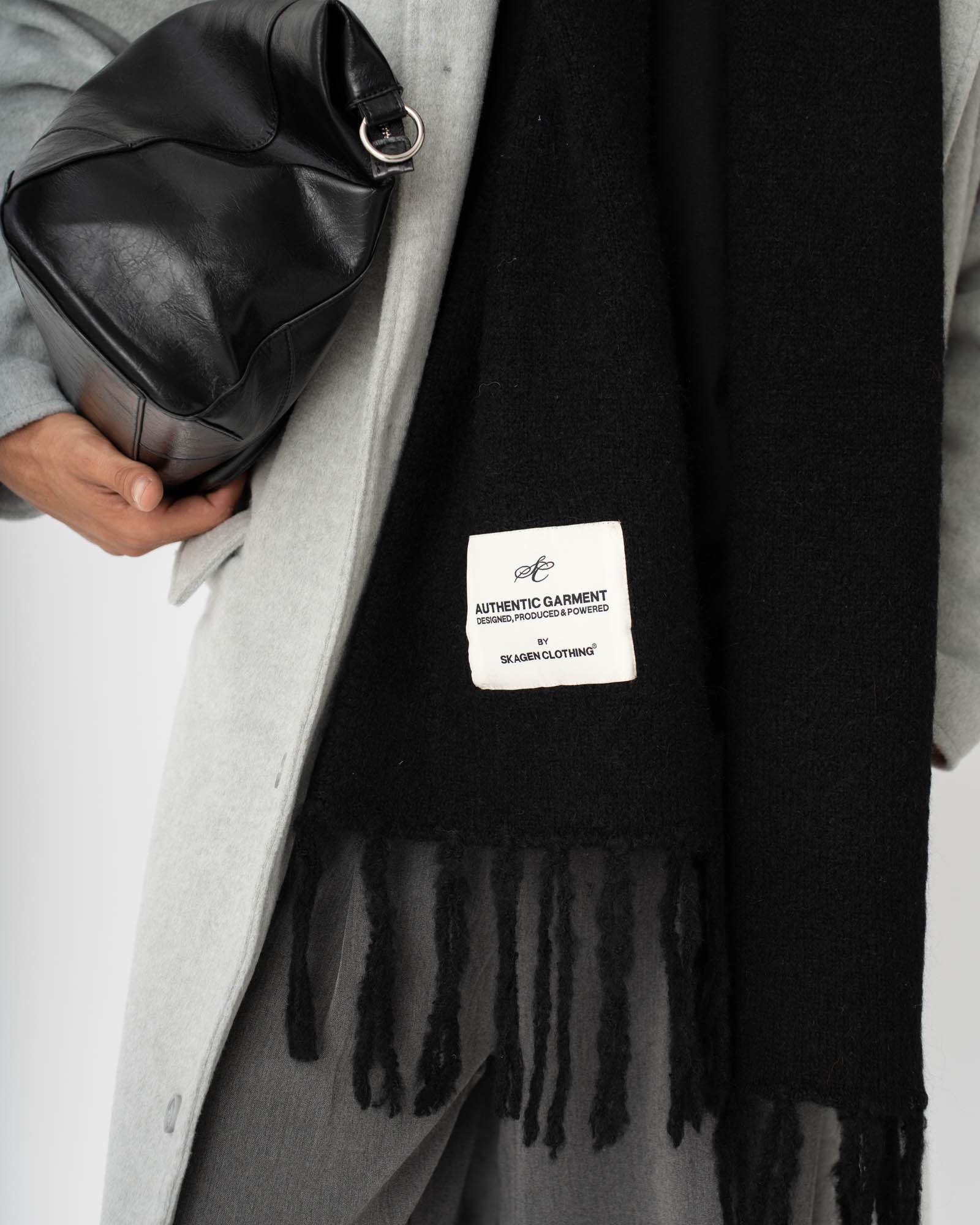 Alpaca Scarf Black