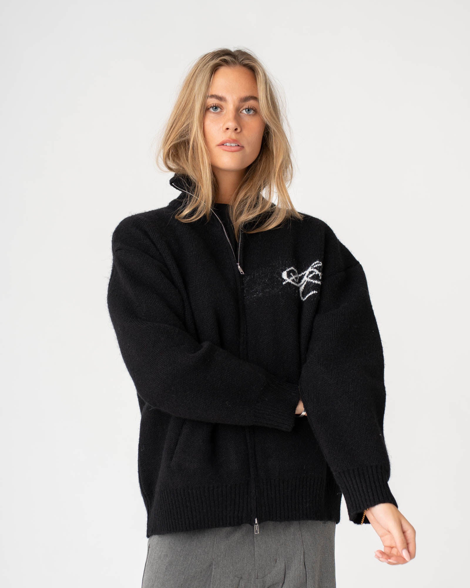 Full Zip Sweater Black