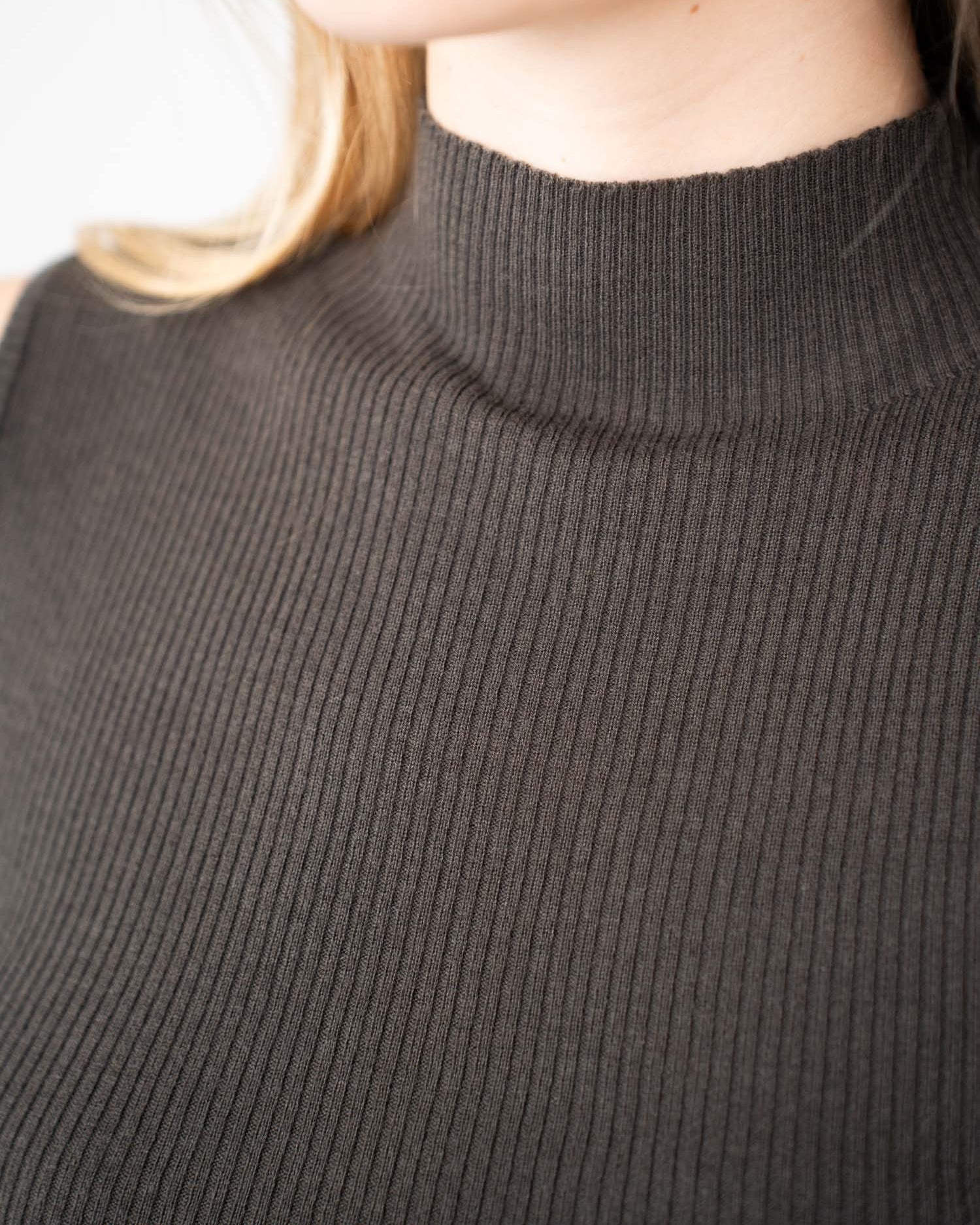 Highneck knitted Top Grå | Skagen - clothing.dk