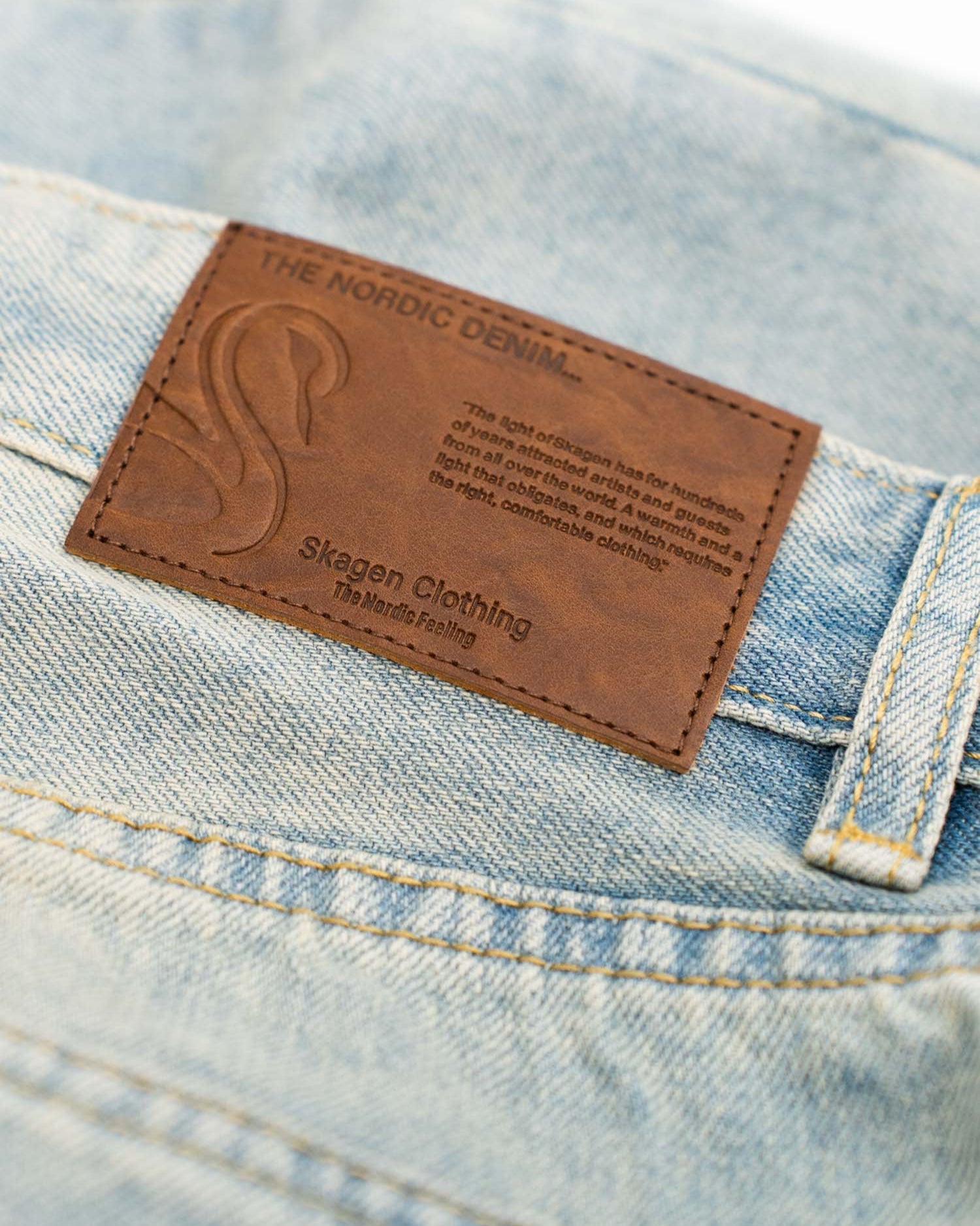 Baggy denim jeans light blue vintage wash